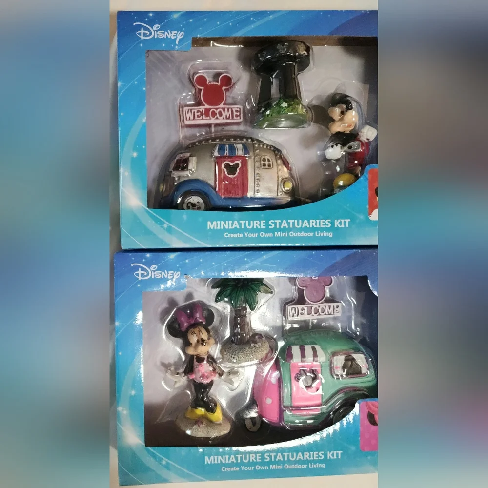 Disney Mickey Mouse and Minnie Mouse Miniature Statuaries Kits NEW